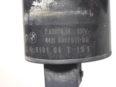 Дополнительная водяная помпа  X5E53 64116907811