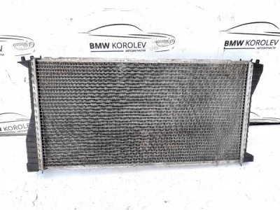 Радиатор основной BMW 5 E39 17112247345